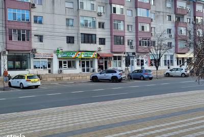 Spațiu comercial, de 134 mp, în Central - 3