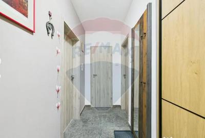 Apartament cu 2 camere semidecomandat, mobilat în 1 Mai - 3