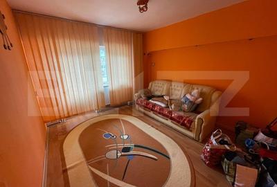 Apartament cu 3 camere decomandat, mobilat în Gării