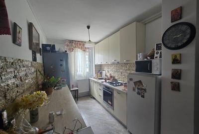Apartament cu doua camere de vanzare Fagaras 13 Decembrie - 4