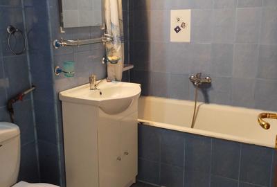 Apartament cu 4 camere decomandat în Central - 4