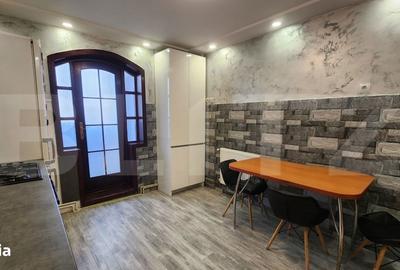 Apartament cu 4 camere în Central - 2