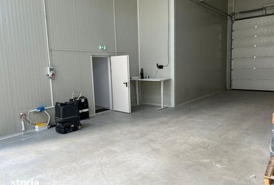 Spațiu comercial, de 300 mp, în Nord