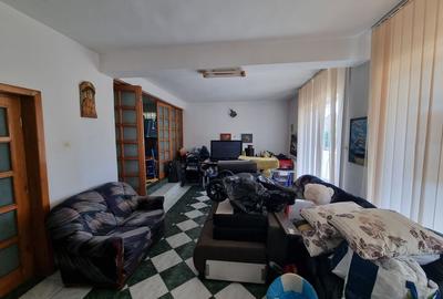 Ovidiu-vila D+P+1+M libera aproape de lac - 31