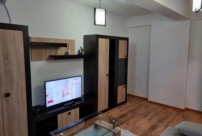 Apartament cu 2 camere decomandat în Mihai Bravu