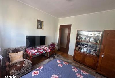 Apartament cu 4 camere decomandat în Micro 16 - 6