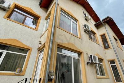 Casă individuală cu 5 camere cu Teren 200 Mp în Dămăroaia