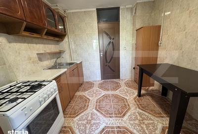 Apartament cu 2 camere decomandat în 1 Mai - 2