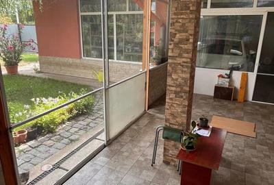 Casă cu 4 camere în Central - 5