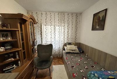 Apartament cu 4 camere decomandat în Micălaca - 7