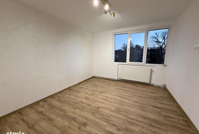 Apartament cu 2 camere decomandat în Cornișa - 9
