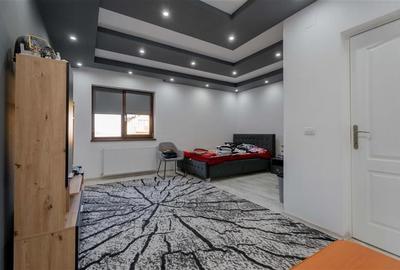 Casa premium P+1E+M, 308,52 mp, finisaje de lux - 2