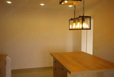 3 camere lux semicentral-langa nokia - 3