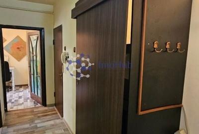 Apartament cu 3 camere nedecomandat în Podu Roș - 1