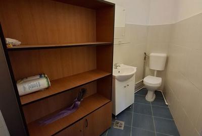 Apartament cu 4 camere în Central - 11