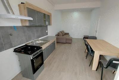 Apartament cu 2 camere decomandat în Central - 3