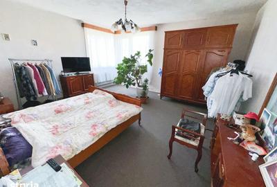 Casă cu 4 camere cu Teren 998 Mp în Central - 17