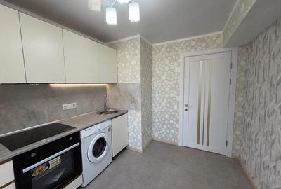 Apartament cu 2 camere decomandat în 1 Decembrie 1918