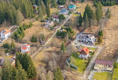 Spațiu comercial, de 936 mp, în Piața - 7