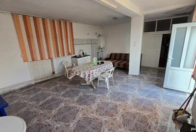 Vila frumoasa spre vanzare 9 camere - 3