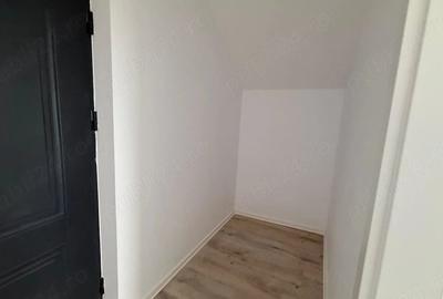 Apartament cu 3 camere decomandat în Giarmata - 7