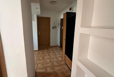 Apartament cu 2 camere decomandat în Titan - 2