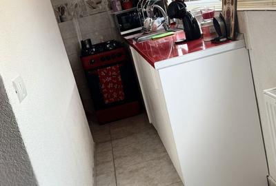 Apartament cu 3 camere decomandat în Exterior Vest - 2