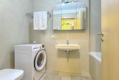 Apartament cu 2 camere nedecomandat, mobilat în Tractorul - 10