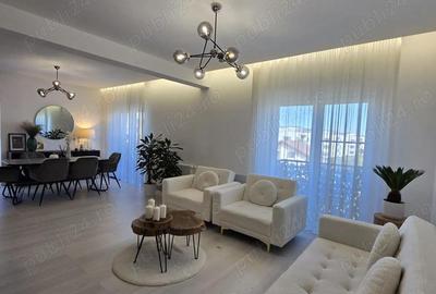 Apartament cu 4 camere decomandat în Unirii - 1