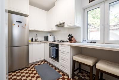 Casă individuală cu 9 camere cu Canalizare în Grădina Icoanei - 24