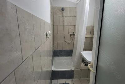 Apartament cu 2 camere semidecomandat în Micro 6 - 1