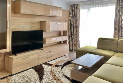 Apartament cu 2 camere decomandat, mobilat în Tractorul - 2