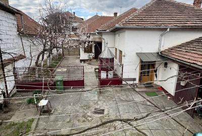 Casă cu 5 camere cu Teren 361 Mp în Central - 9