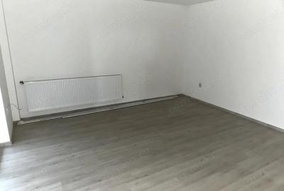 Apartament cu 3 camere decomandat în Central - 10