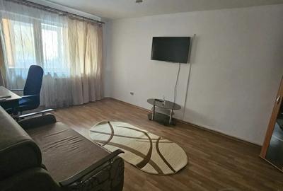 Inchiriez apartament 3 camere - 3