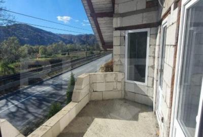 Casa P+M de aprox.140 mp, cu 10 ari livada de pomi si 1,5ari Casa P+M de aprox.140 mp, cu 10 ari livada de pomi si 1,5ari - 19