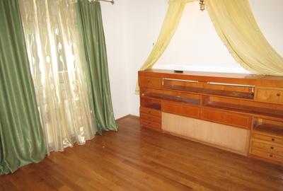 Apartament cu 4 camere semidecomandat, mobilat în Ștrand - 7