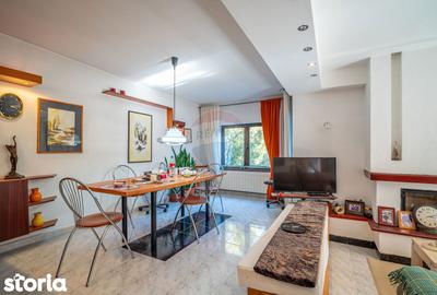 Casă cu 5 camere cu Teren 680 Mp în Central - 2