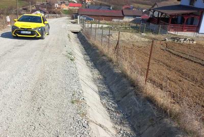 Teren de 1000 mp, în Jelna - 5