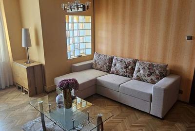 Apartament cu 4 camere decomandat în Central - 14