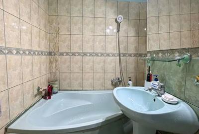 Apartament cu 3 camere decomandat în Bucovina - 4