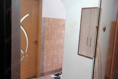 Vand sau schimb cu casa in apropierea ora?ului apartament cu 2 camere in zona Nord 57000 E - 2