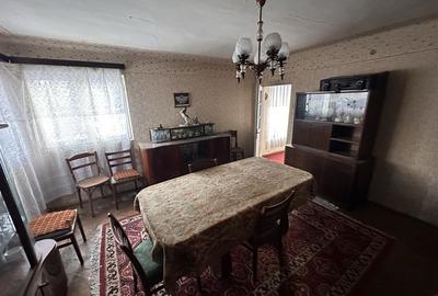 Casă cu 4 camere în Central - 6