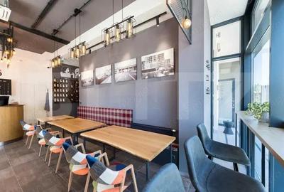 Spațiu comercial, de 55 mp, în Tractorul - 2