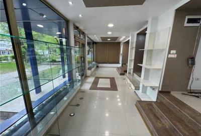 Spațiu comercial, de 100 mp, în Central - 6