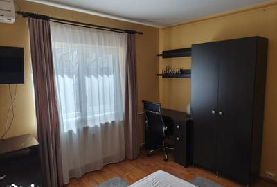 Apartament cu 2 camere decomandat în Decebal - 2