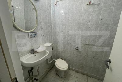 Spațiu comercial, de 313 mp, în Central