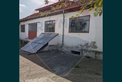 Casa  si spatiu comercial cu suprafata de 483 mp - 5