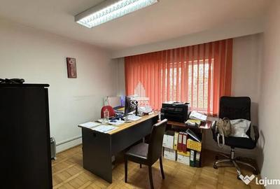 Apartament cu 3 camere decomandat în Central - 9