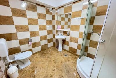 Spațiu comercial, de 900 mp, în Central - 12